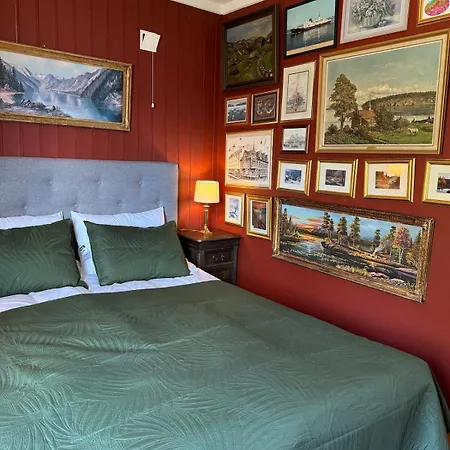 Braten In Skaland Feriehus *